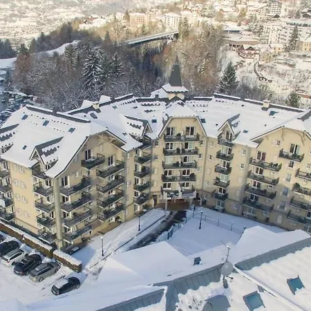 Grand Panorama 216 - 2 Bed Apt, Next To Bettex Lift, Sleeps 6 *